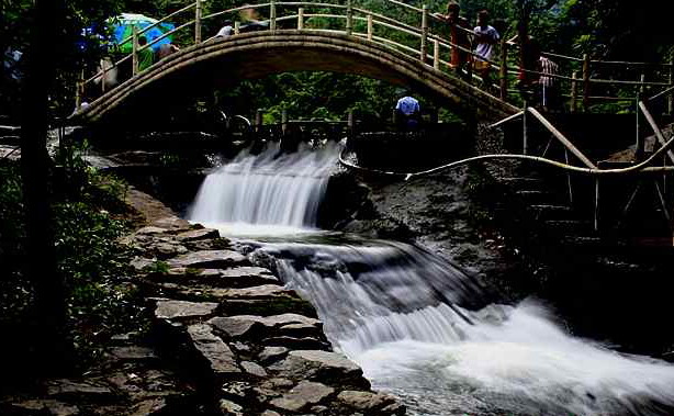 名称:  20070804_882ec3a0e0a2ff6687c0oiEziYJz5QT5123.JPG
查看次数: 574
文件大小:  98.0 KB